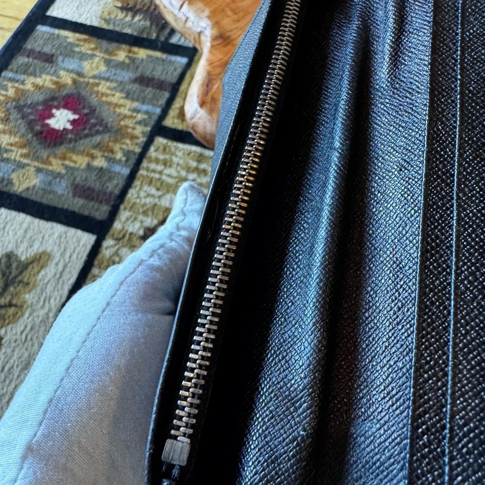 Louis Vuitton Damier Infini
Porte feiulle
Brazza Long Wallet Purse/authentic - Picture 16 of 16